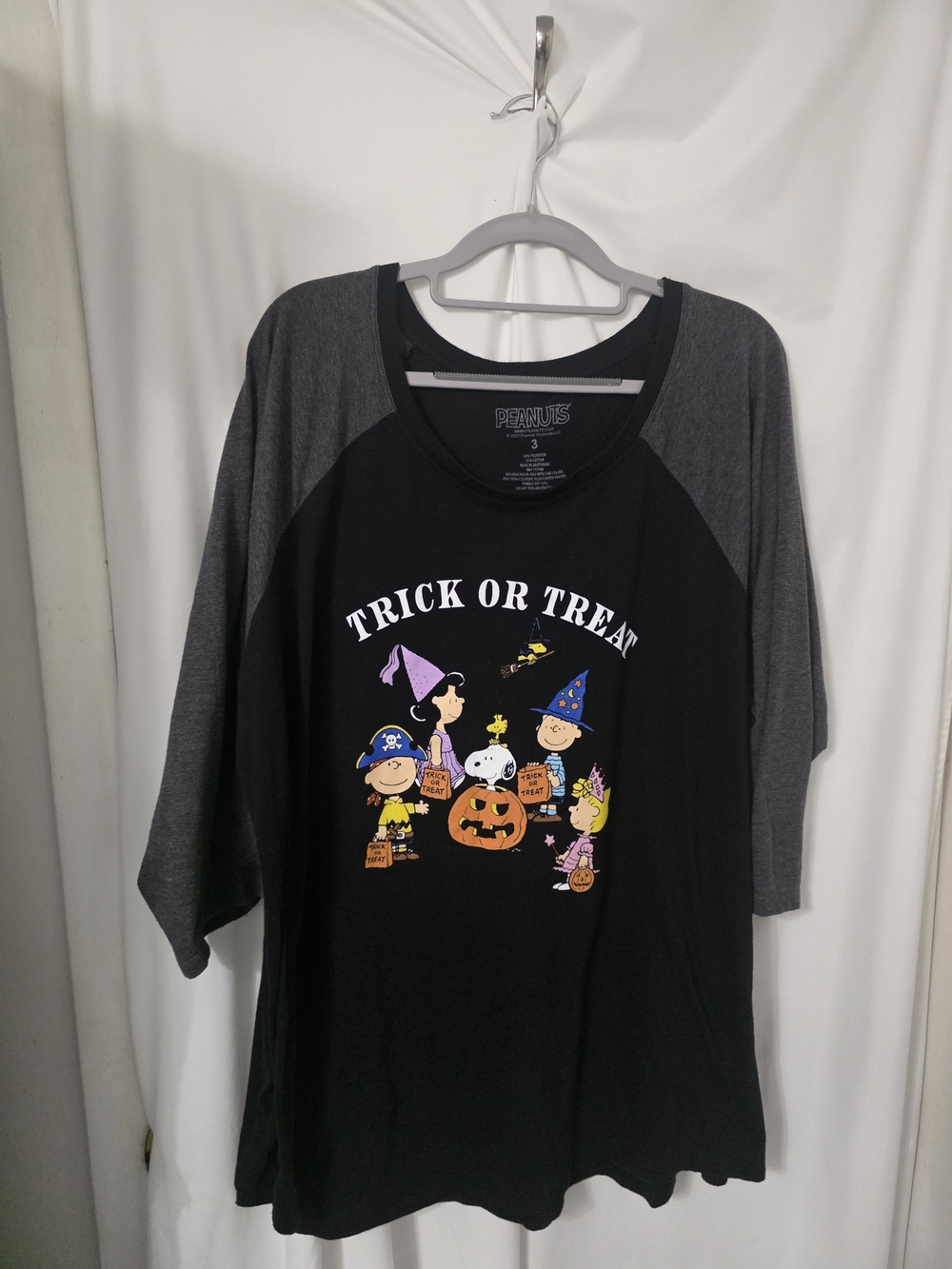 Torrid Peanut Black & Gray 'Trick or Treat' Halloween Costume Tee